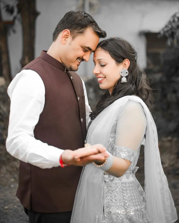 Couple holding hands, soft black-and-white light