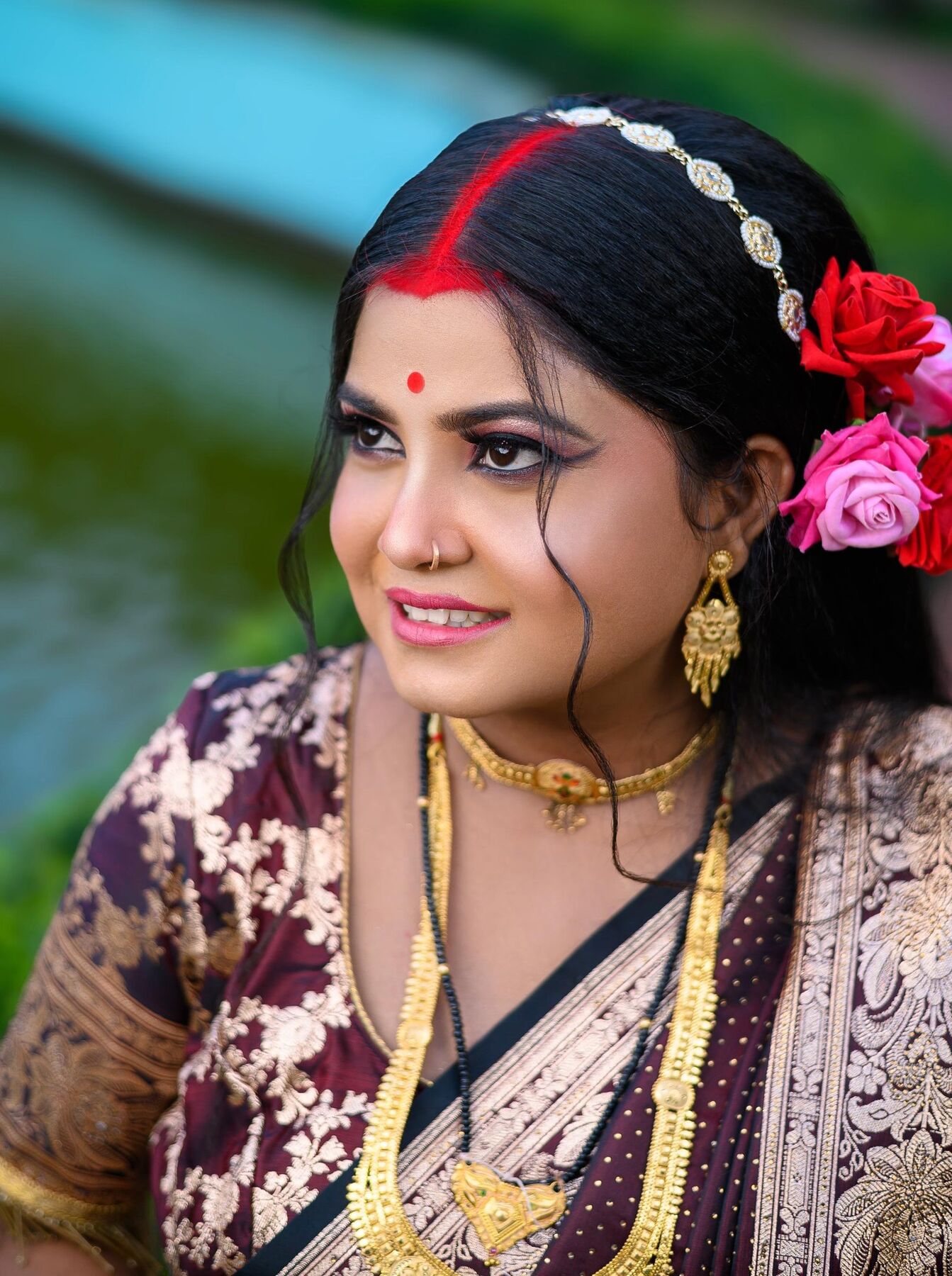 Bride with roses in her hair